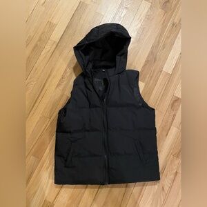 SHEIN Women's Black Puffer Vest